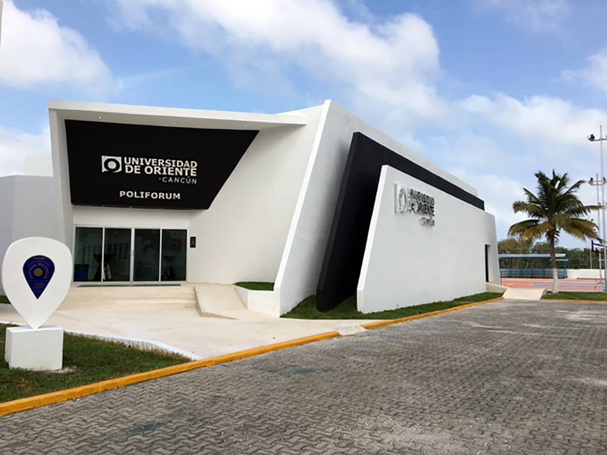 Instalaciones Universidad de Oriente Cancún